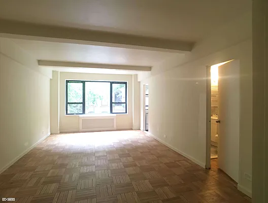 Rented by Citi Habitats | media 9