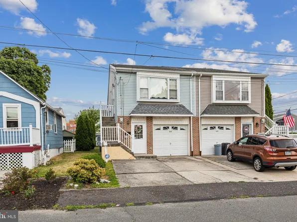 9244 Melrose St, Philadelphia, PA 19114