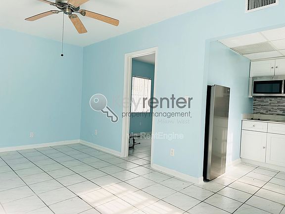 5th image of 740 NE 130th St #B