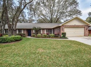 2317 Travis Robert Ave, Valrico, FL 33594