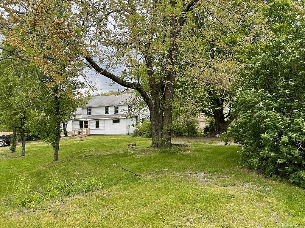 5 West Lane, Sparrow Bush, NY 12780 Zillow