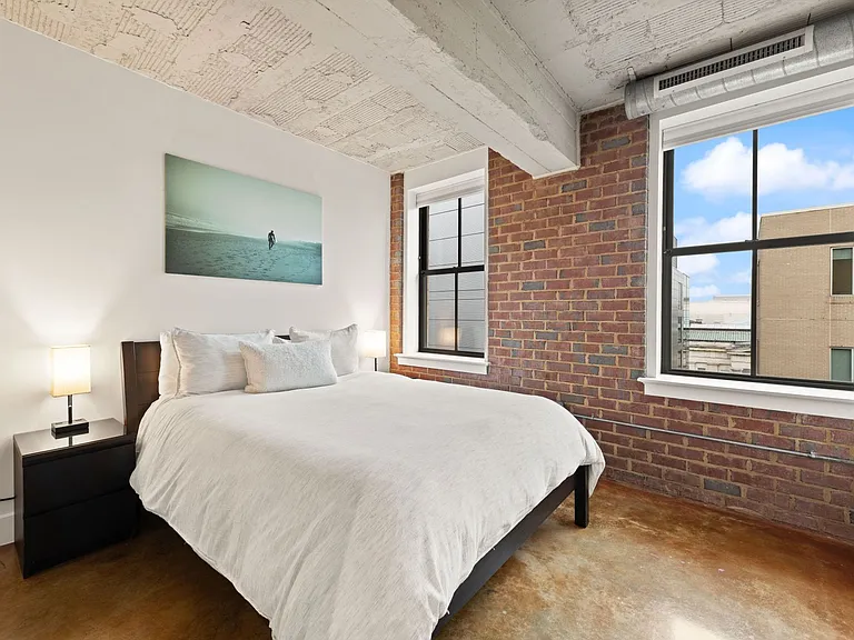 916 G St NW #903 — Photo 28