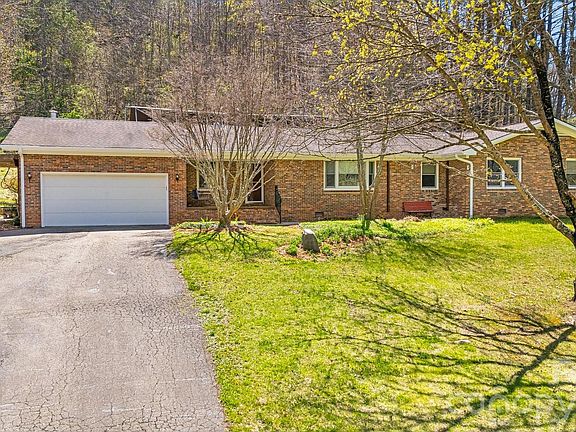 5th image of 6334 Jacks Creek Rd