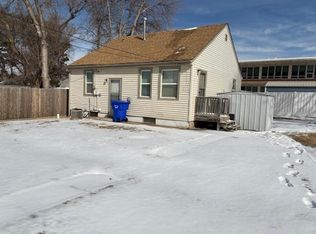 1806 1/2 Ash St, Hays, KS 67601