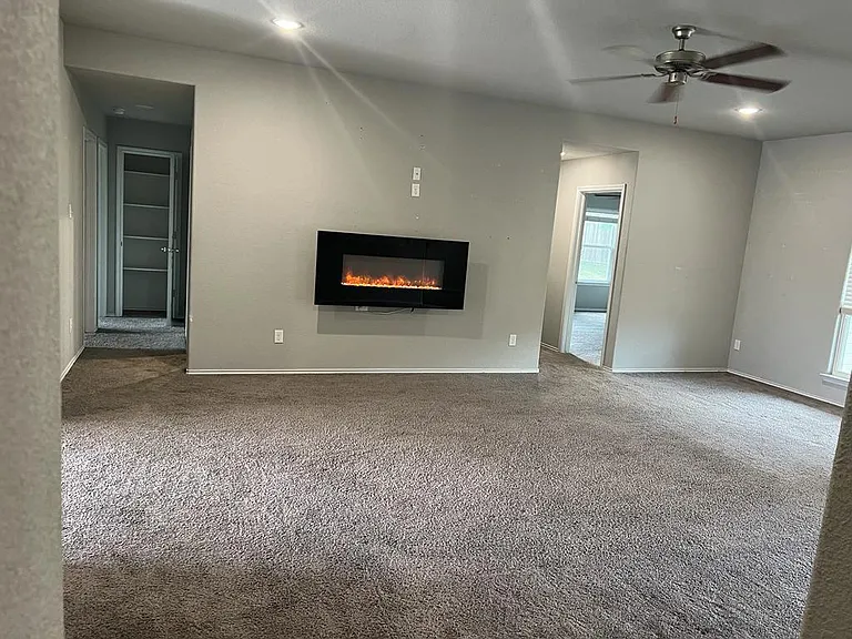 2428 Nolan Creek St — Photo 29