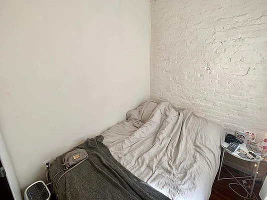 Rented by Highline Residential | media 14