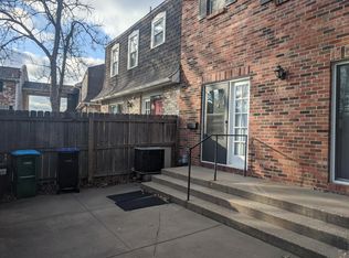 8522 W 85th St, Overland Park, KS 66212