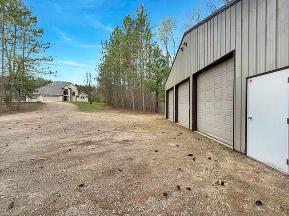 2nd image of 5164 Stiles Rd