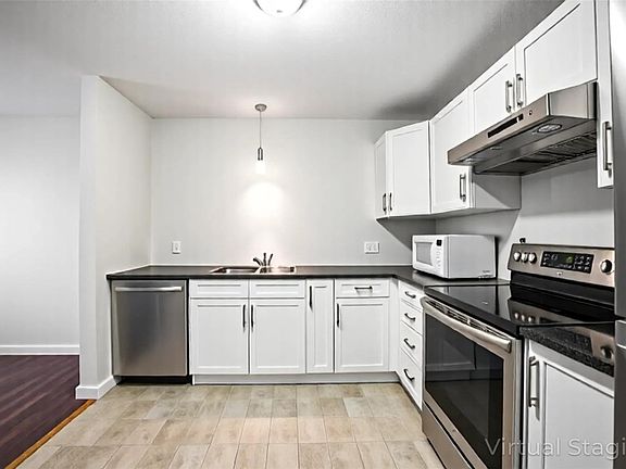 4th image of 3185 Barons Rd #315