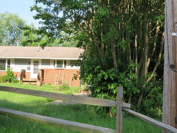 2nd image of 13403 Yardley Ln
