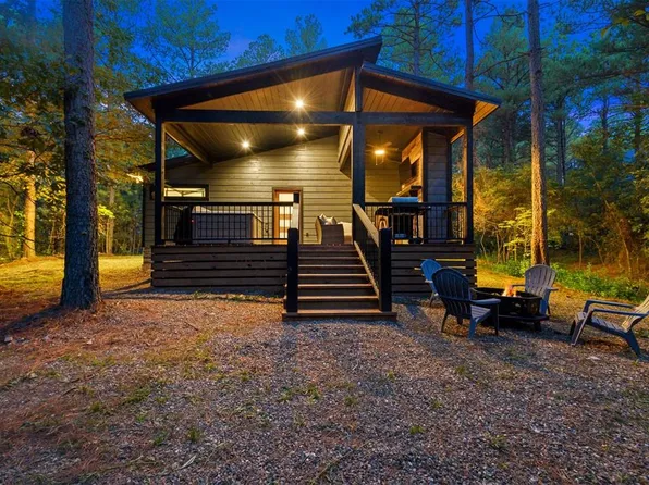 272 Triton Trail, Broken Bow, OK 74728