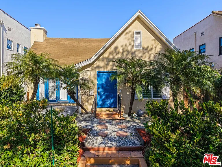 1112 S Highland Ave — Photo 56