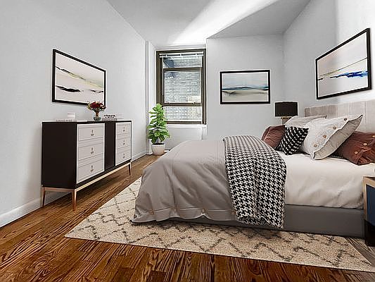 5th image of 4 Park Ave APT 6O