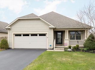 44 Springbrook Shores Dr, Elma, NY 14059