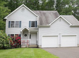 288 Grannis St, East Haven, CT 06512