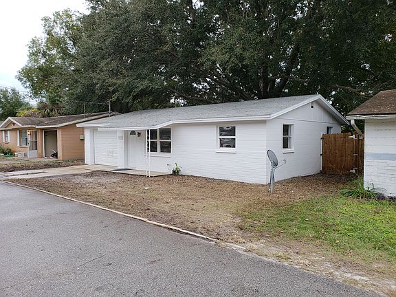 3rd image of 8428 Sunnydale Dr