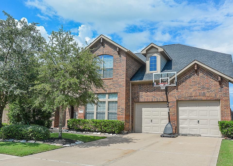 1st image of 9534 Sapphire Hill Ln