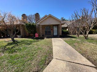 6508 Chicory Ct, Dallas, TX 75214