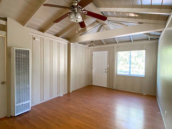 2nd image of 9922-9934 Buena Vista Dr #9928