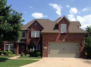 2605 SE 7th Ct, Bentonville, AR 72712