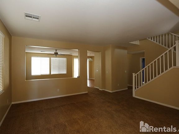 4th image of 5233 Grand Lake St