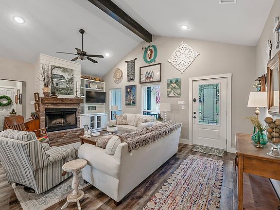4th image of 186 Pleasant Hill Ln
