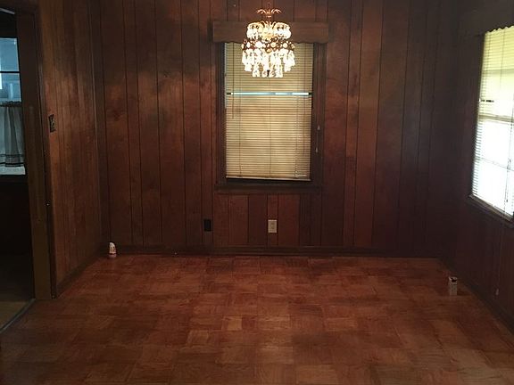 4th image of 923 Drexel Dr