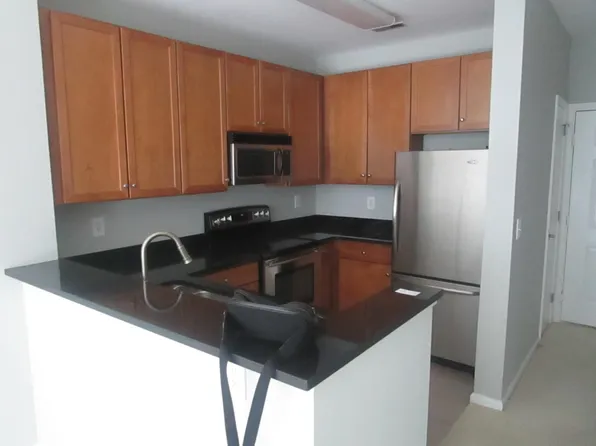 26 Avenue At Port Imperial image 9 of 10