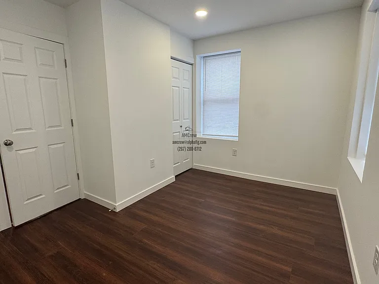 1933 W Huntingdon St #2 — Photo 2