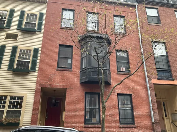 13 S Russell St APT 1, Boston, MA 02114