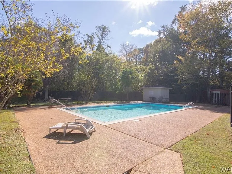 307 Blue Wave Properties, Llc — Photo 6