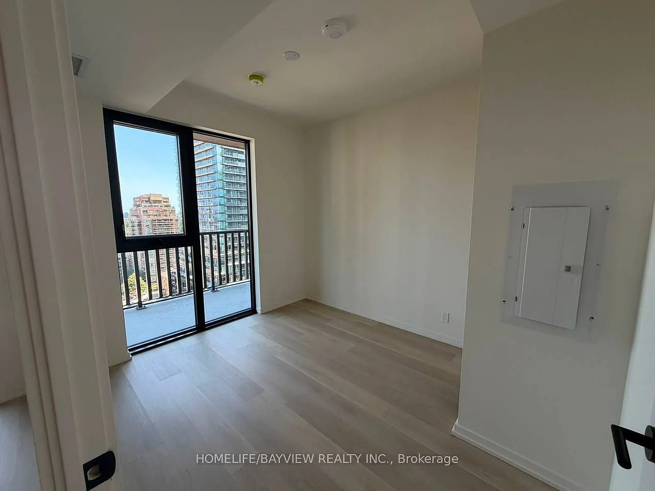 2 bed, $2,350 — Photo 4