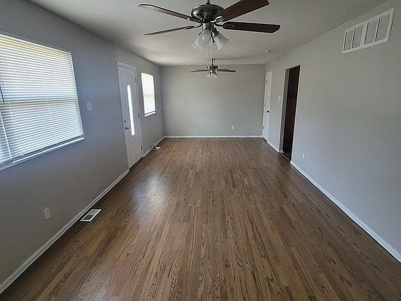 5th image of 2330 Orleans Ln