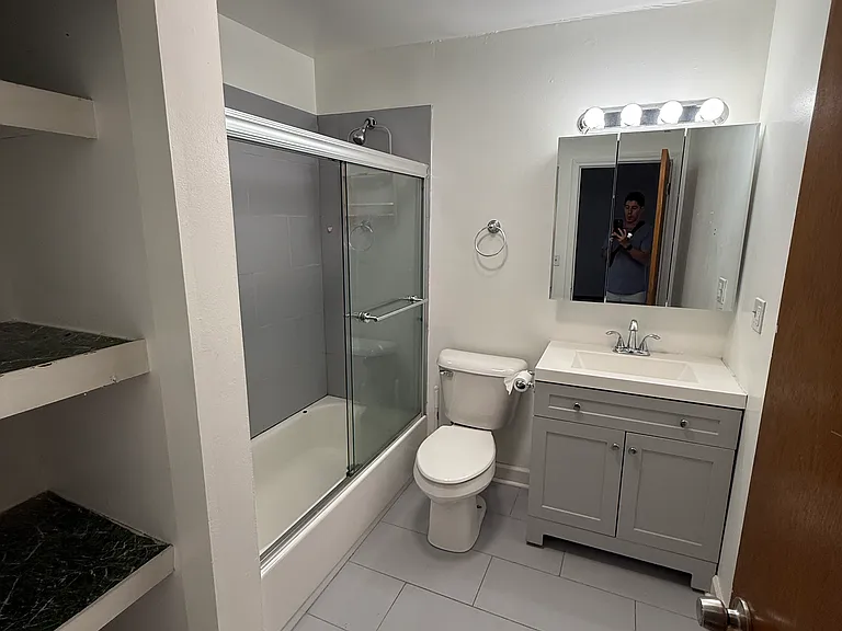 1320 N Milwaukee Ave #2 — Photo 4