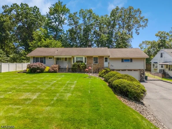17 Hilldale Rd, Montville Twp., NJ 07058