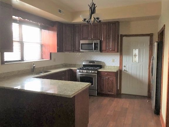 4th image of 2224 S California Ave #1