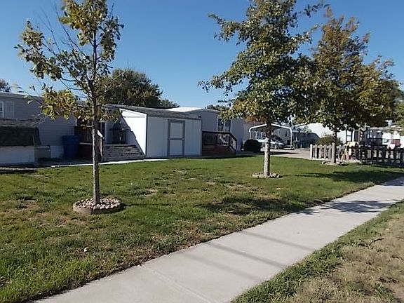 2nd image of 1115 C Ave Trlr 18
