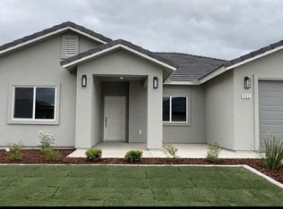 720 Sammy Way, Shafter, CA 93263