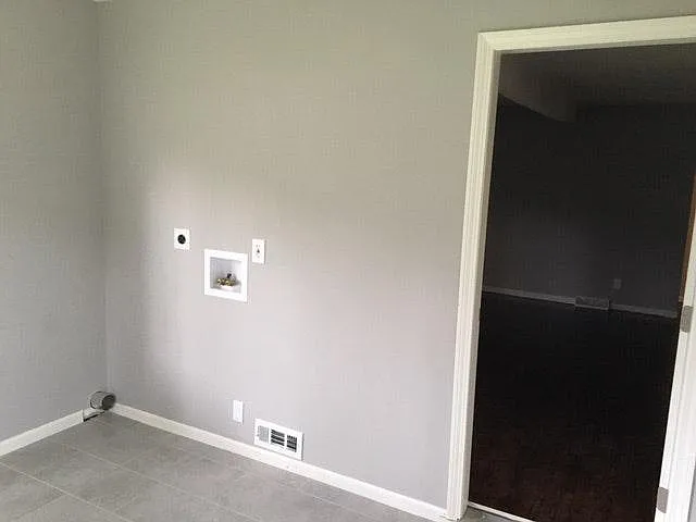 Main floor laundry/mud room