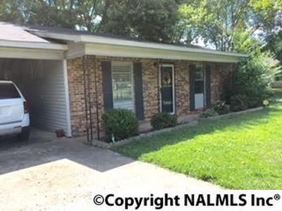 1110 Terry Cir, Albertville, AL, 35951