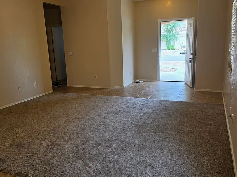 2009 E Lipizzan Dr — Photo 2