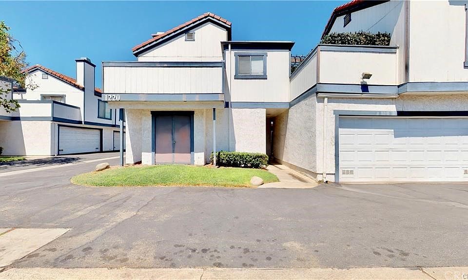 1st image of 1220 S Cypress Ave
