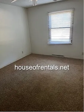 25 Razer Drive — Photo 4