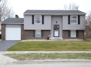 8832 Crestwater Dr, Galloway, OH