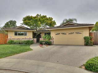1823 Van Buren Cir, Mountain View, CA 94040