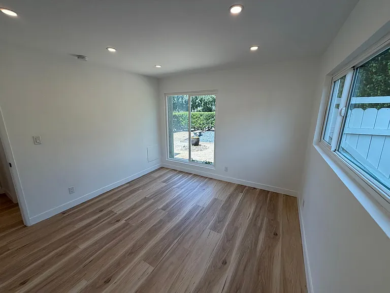 4434 Lowell Ave #1 — Photo 17