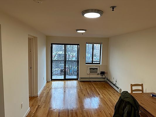 2nd image of 7552 113th St APT 5R