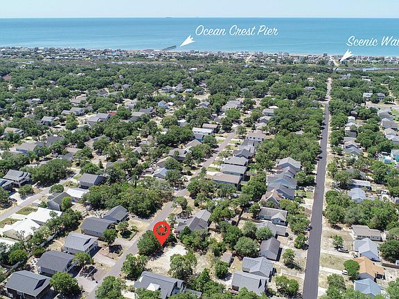 2nd image of 139 NE 10th Street