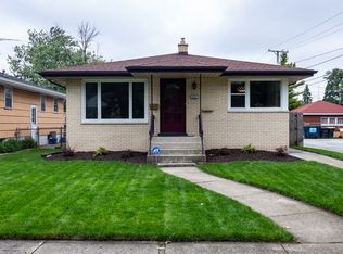 3542 Monroe St, Lansing, IL 60438