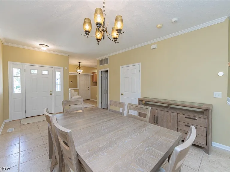 2601 Wyndgate Ct — Photo 15
